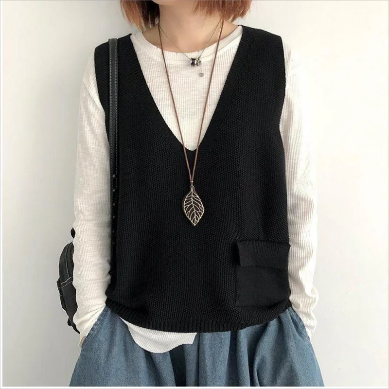 Autumn New Knit Waistcoat Women V-Neck Pullovers Large Size Sleeveless Sweater Loose Vest