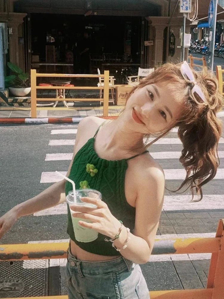 グリーン バックレス ホルターネック レディース サマー タンクトップ セクシー クロップド ノースリーブ Tシャツ ファッション カジュアル 2025 新作 日韓風 トップス