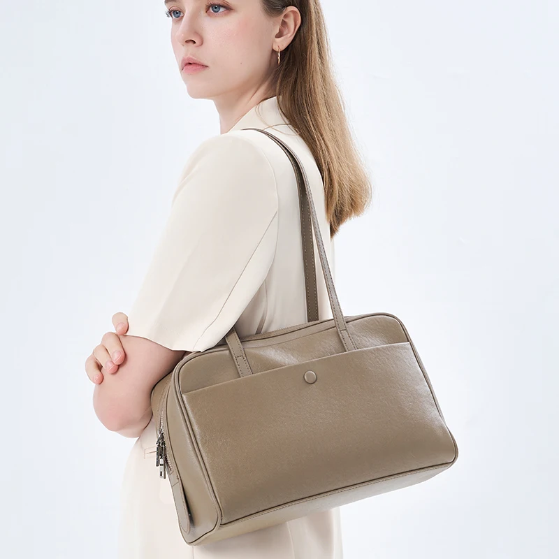 

Women's Cow Genuine Leather Shoulder Bag Ladies Fashion Luxury Designer Bags Female Casual Retro Soft Cowhide Handbags for Lady