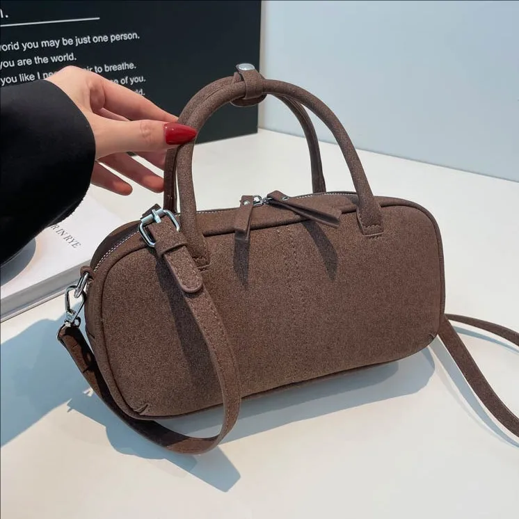 

Luxury 2025 Women's Shoulder Bag, Chic Adjustable Strap Crossbody Bag, Soft Faux Leather Top Handle Sling for Work & City Date​