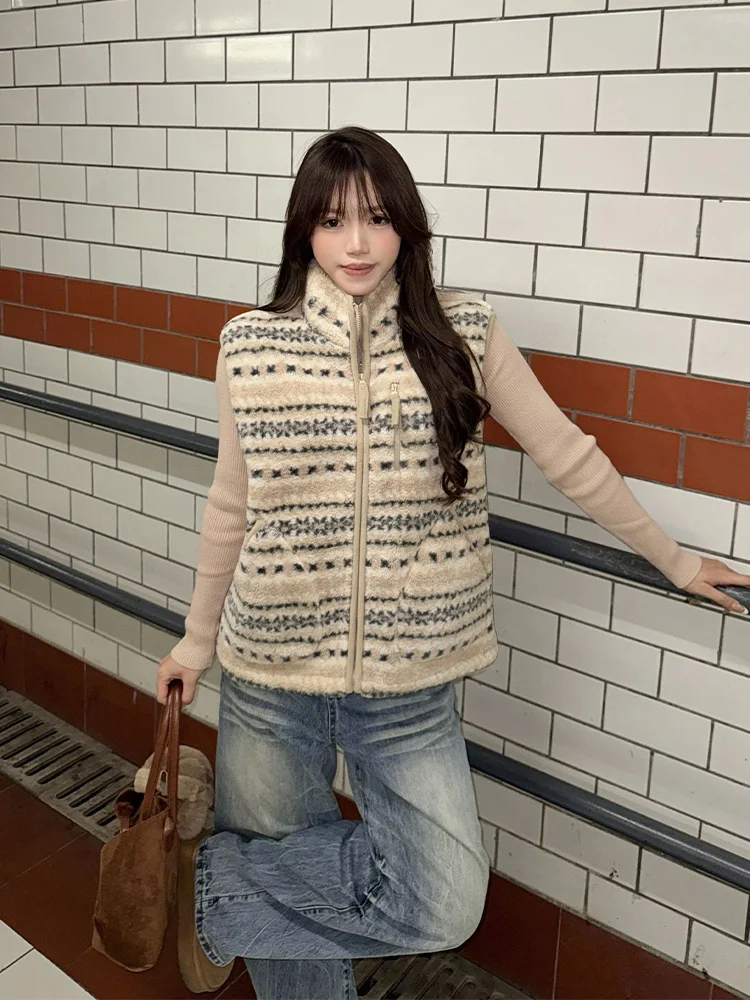 

American Sle Fair Isle Vest Women's Autumn Winter New Pattern Velvet Stand Collar Loose Lazy Sle Layered Top