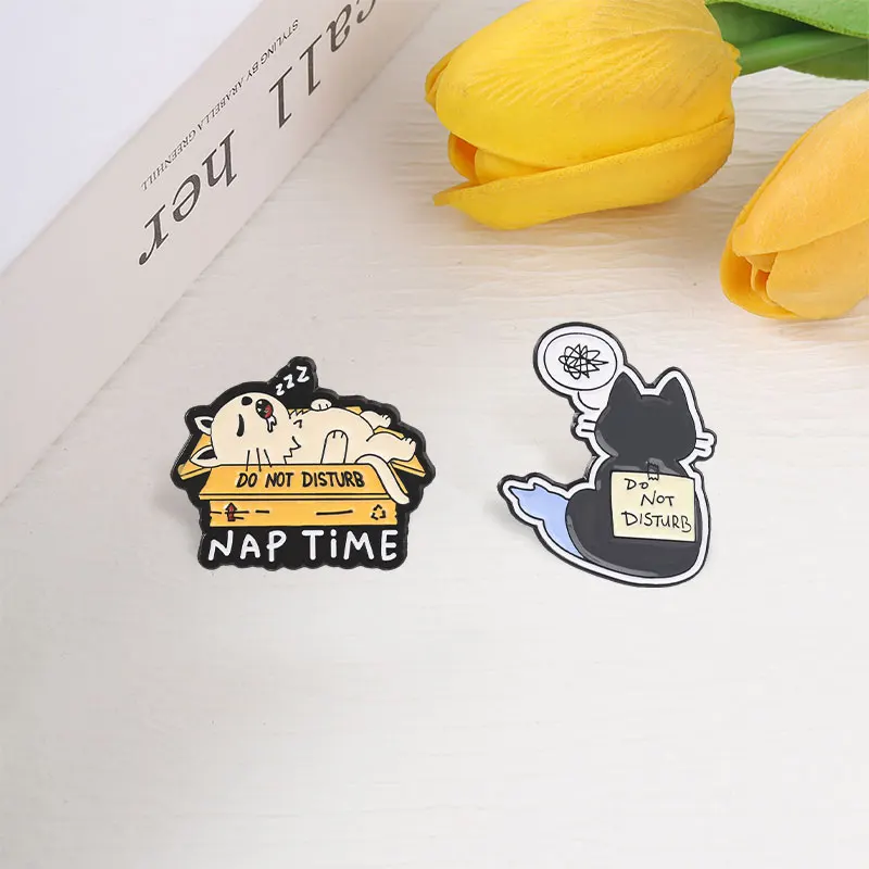 Cat Nap Time Enamel Pins Do Not Disturb Brooches Animal Badges Overthinking Introvert  Kitten Jewelry Gift for Friends