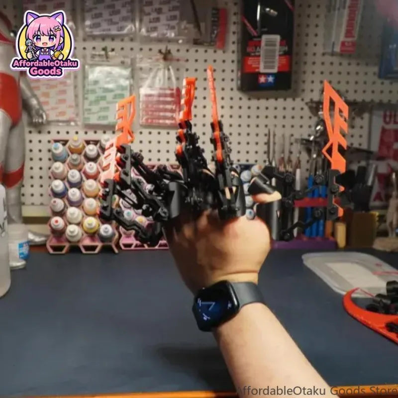 3D Printed Cyberpunk Mantis Arm Extendable Claw Articulated Mechanical Hand Fidget EDC Desk Toy