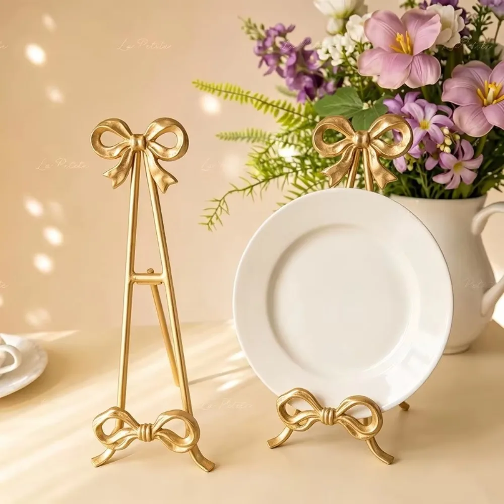 French Vintage Bow‑knot Metal Display Stand Matte Cookbook Recipe Holder for Sideboard Mantel Kitchen Tabletop Home Decor
