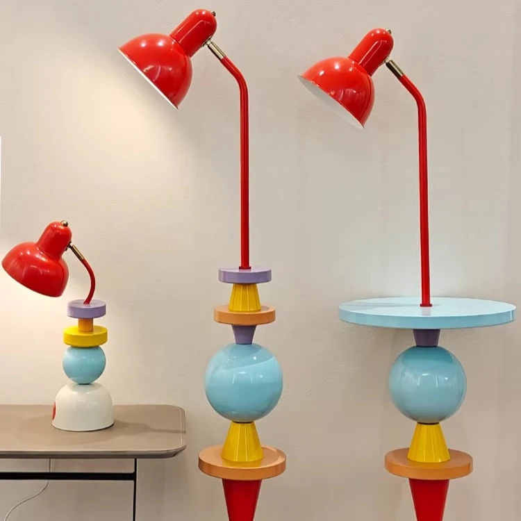 

Original design Fuyu dopamine floor lamp creative personality art high value living room Memphis floor lamp