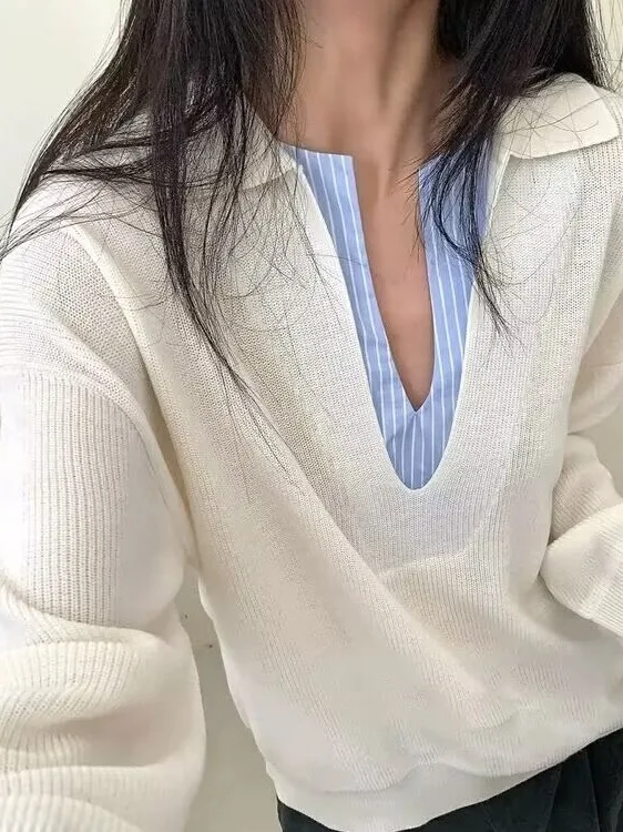 

Loose V-ne Striped Knitwear Women's Autumn 2025 Faionable Versatile Loose Fit Slimming Design Top Korean Sle