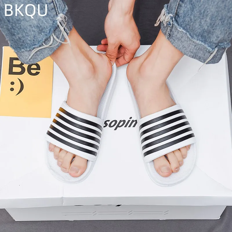 Summer Hot Selling Large Size Couple Slippers Non-slip Beach Shoes Home Thick Bottom Comfortable Casual Fashion Trend Non-slip