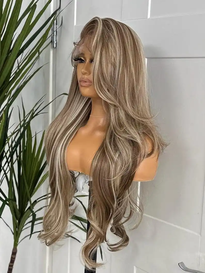 ハイライトオンブレウィッグ ボディウェーブ レースフロントウィッグ 13x4 HDレースウィッグ ブラウンブロンドヘッドバンド付き グルーレスウィッグ 合成レースフロントウィッグ