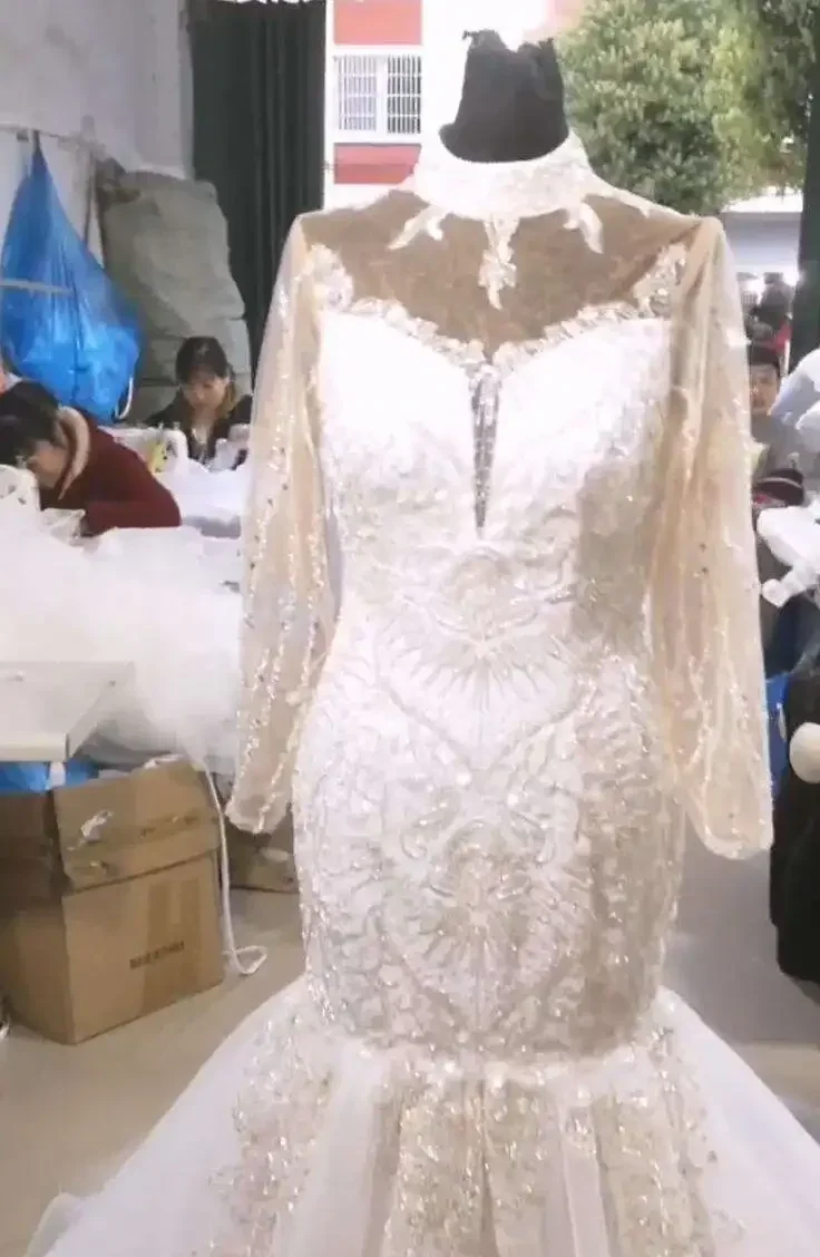 Suknia ślubna na zamówienie, nowy styl, wysoki dekolt, błyszczące koraliki, cekiny, długie rękawy, Vestidos De Novia, rozmiar plus size, gorset z tyłu, krój syreny.