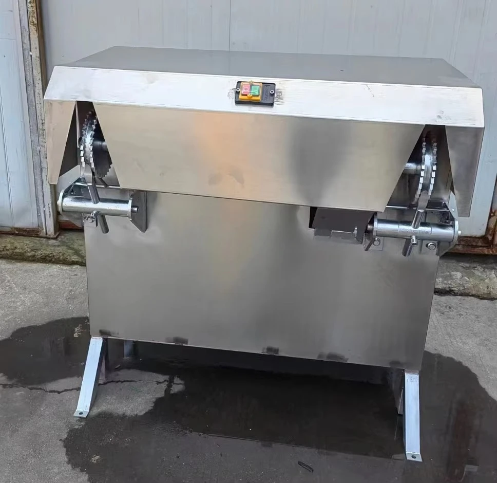 2026-Dried Coconut Husk Removing Machine Coconut De Shelling Machine Coconut Hard Shell Removing Machine