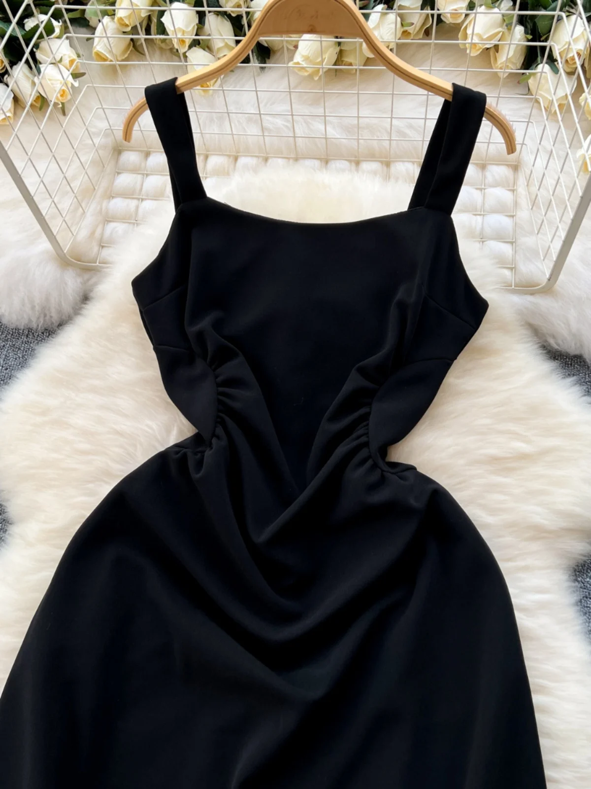 فستان نسائي أنيق للتخسيس الخصر بتصميم صيفي بحزام مطوي على الطراز الكوري تنورة متوسطة الطول على شكل حرف a