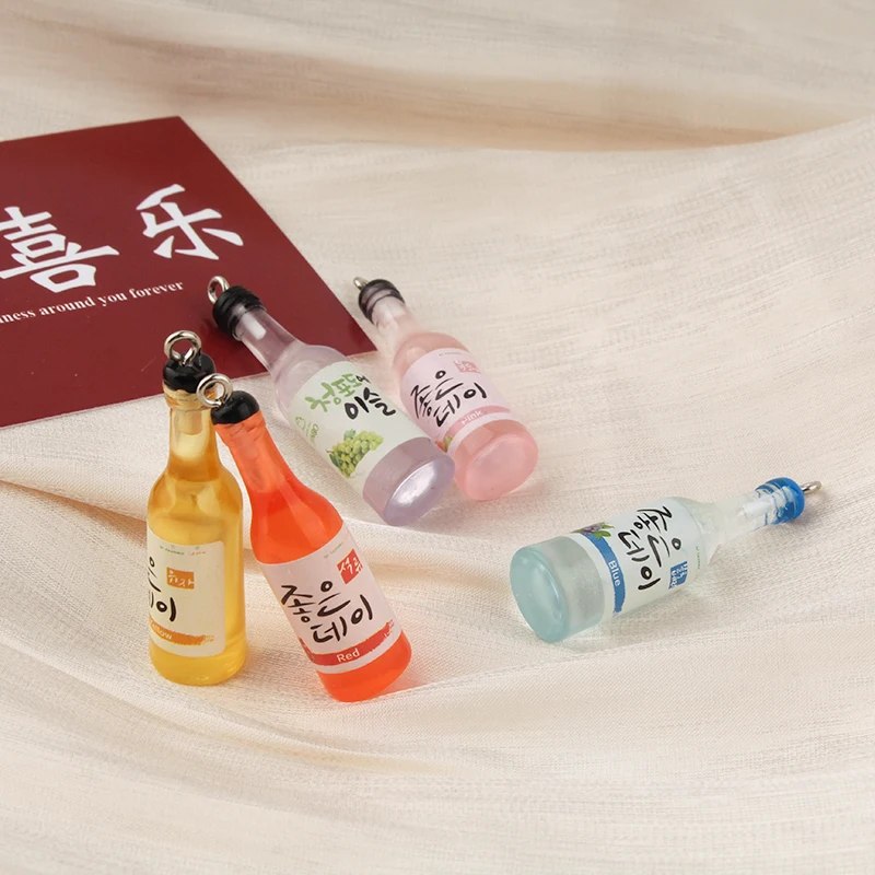 1pcs Simulation Mini Resin Three-dimensional Bottle Wine Bottle Beverage Diy Accessories Handmade Material Earring Pendant