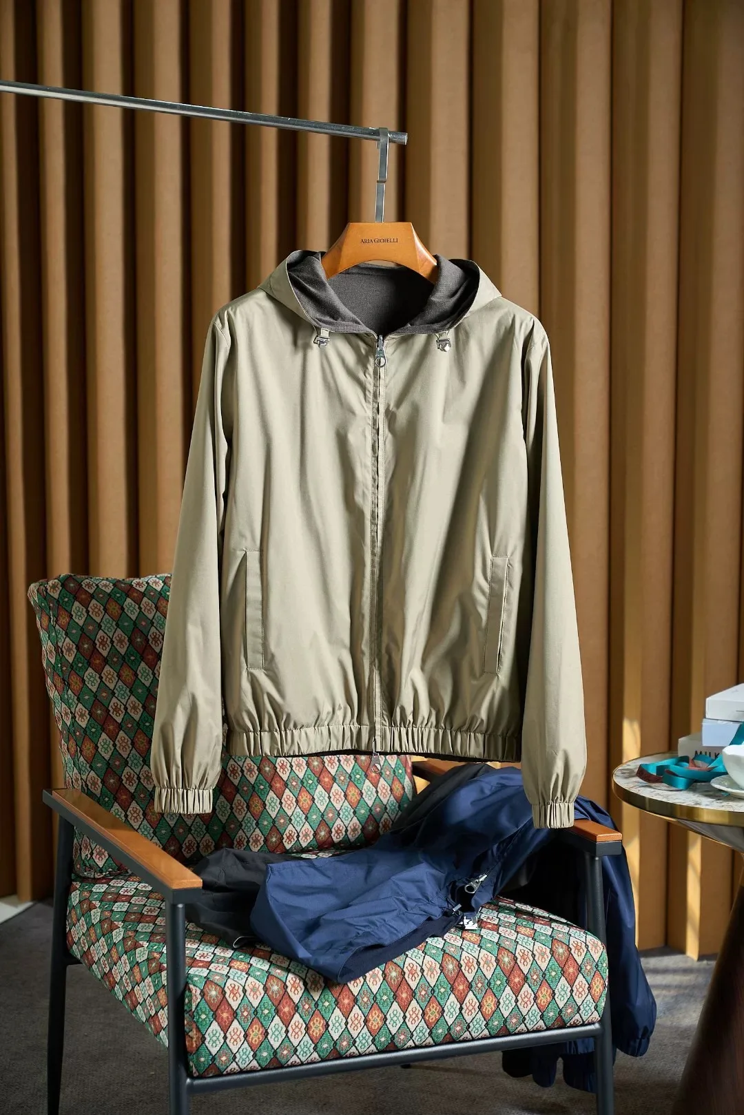 

Classic Double-Sided Men's Woolen Jaet Autumn Winter Luxury Lightweight Hooded Coat MHTO Brand Stand Fit for Middle-Aged