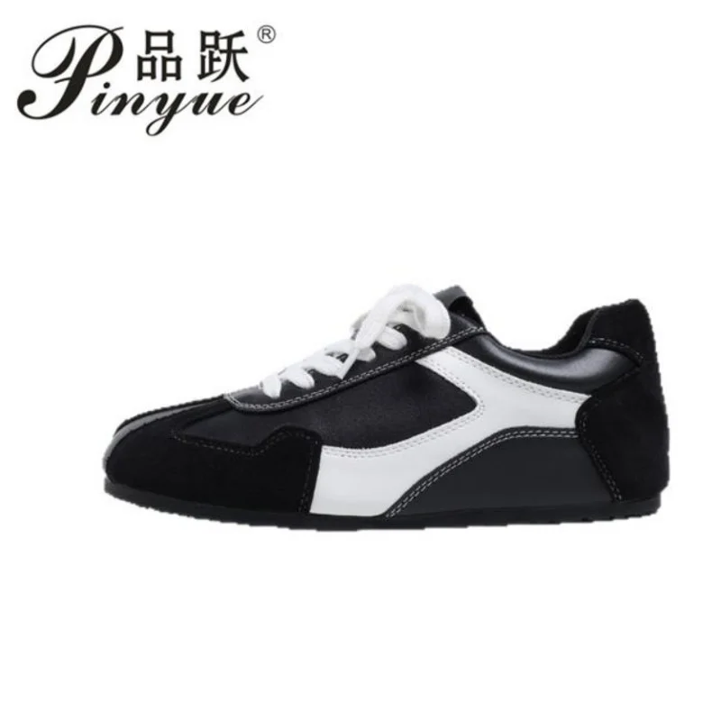 Women's Leather skin Casual Sports Shoes Spring Autumn Seasonal Retro Style Round Toe Lace Up Comfortable Flat Shoes for Women