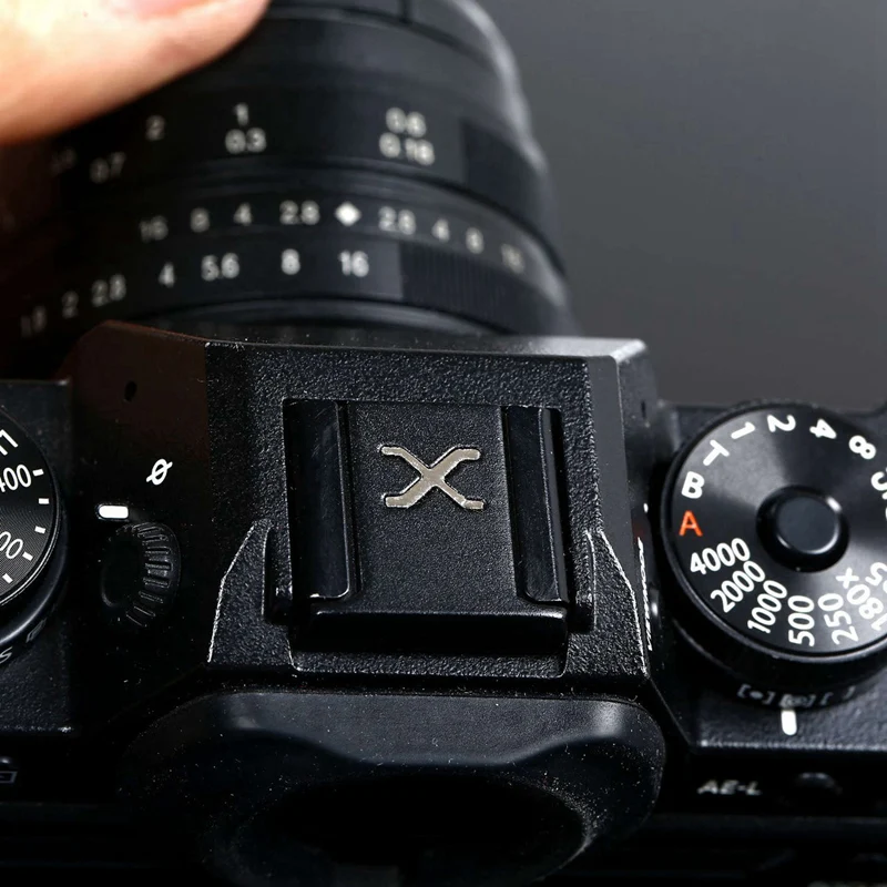 トップセール2X用X-T4 X-T3 X-T2 X-T30 X-T20 X-E3 X-E2 X-PRO3 X-PRO2 X30 X10ホットシュー内蔵フラッシュホット靴ブラック & シルバー