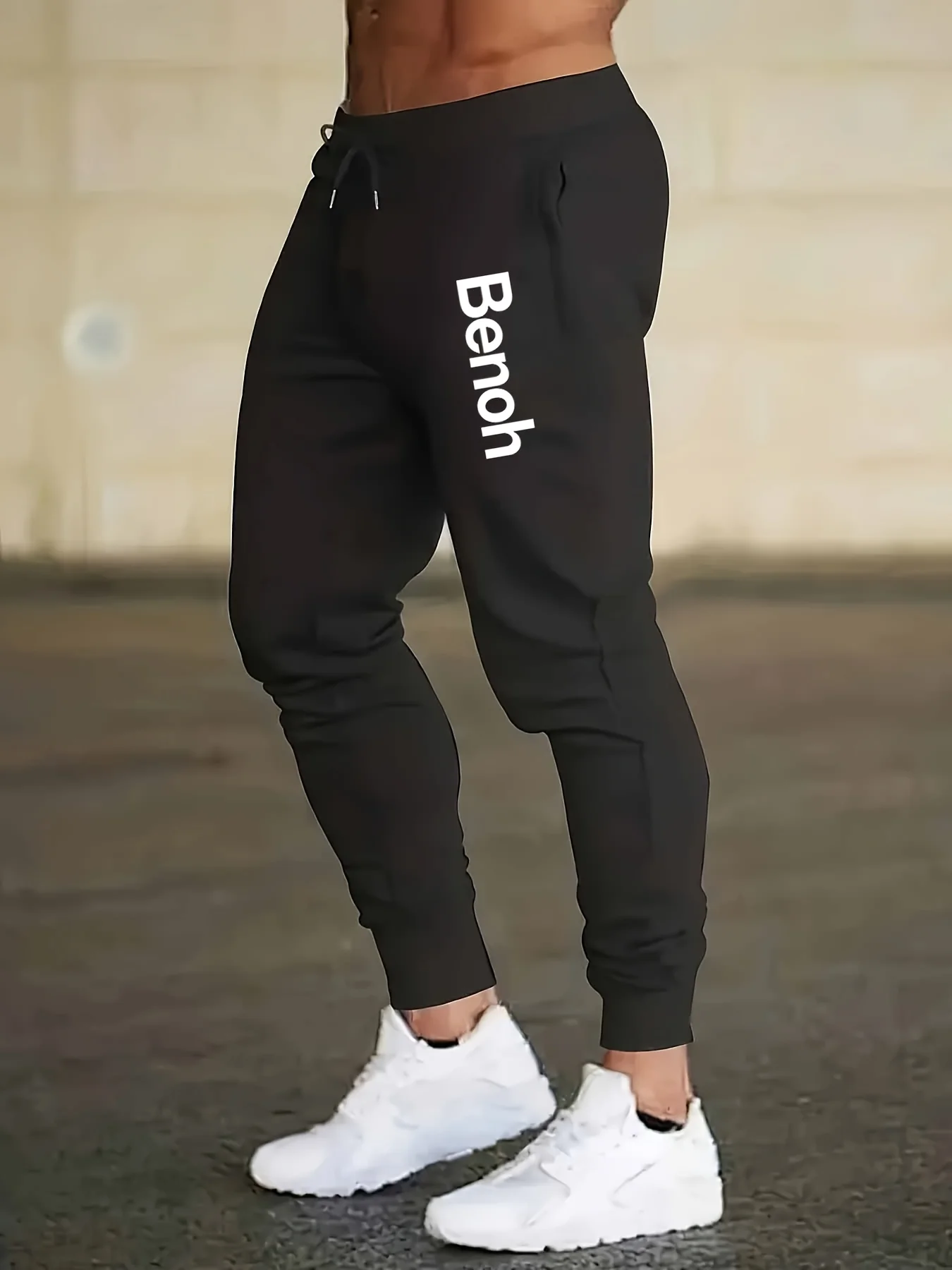 Clean‑vibe Men Sports Sweatpants Vertical Bold Text Motif Print Stretch Waist Sport Trousers For Urban Fitness Club Visits