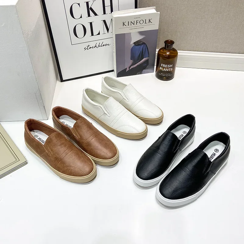 New Men's Leather Casual Shoes Man Business Loafers Fashion Flats Classics Retro Style Four Seasons Shoes Luxury Brand Design