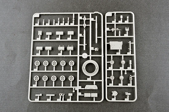 Trumpeter-Kit de construcción de tanque medio, juguete militar de plástico, a escala 07149 1/72, T62 ruso, ERA de T-62, Mod1972