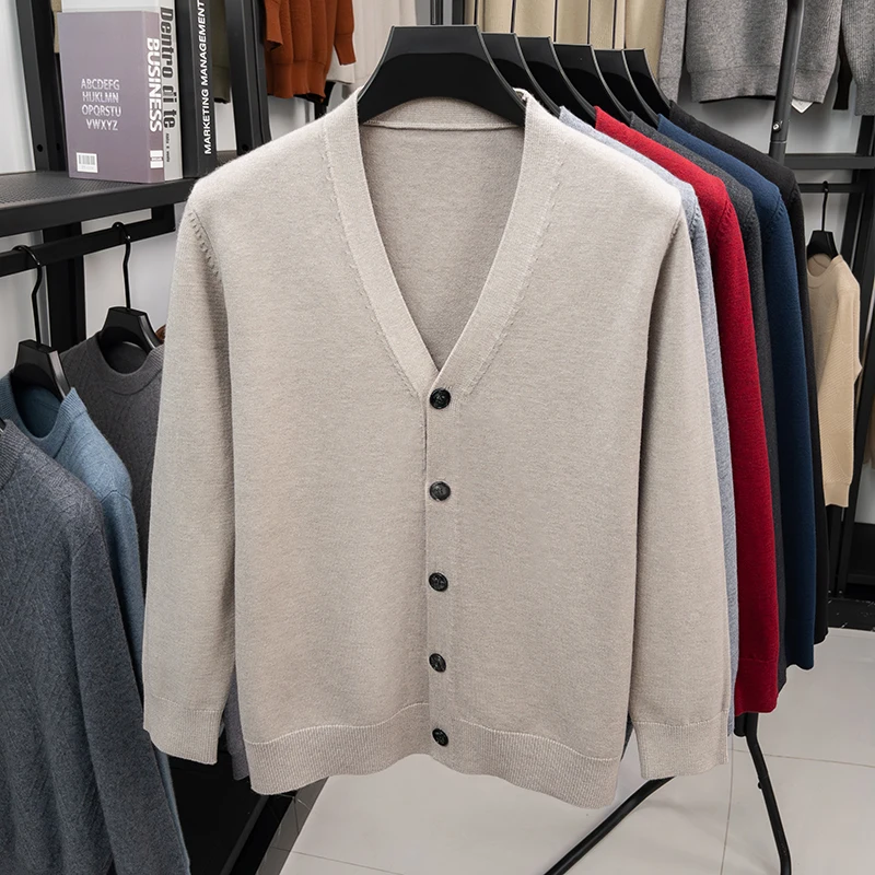 

Мужской простой универсальный кардиган на одной пуговице, однотонный, с V-образным вырезом, вязаный, открытый, осенне-зимний, из полиэфирного волокна, длинный...