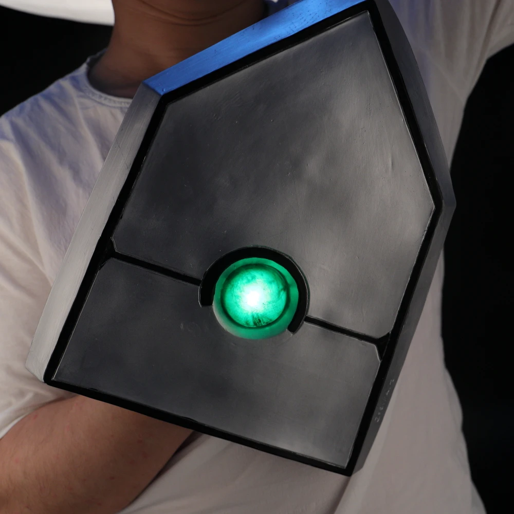 Anime escudo héroe Naofumi Iwatani Tate No Yuusha No Nariagari Cosplay Sheild con Led disfraz de Halloween Prop