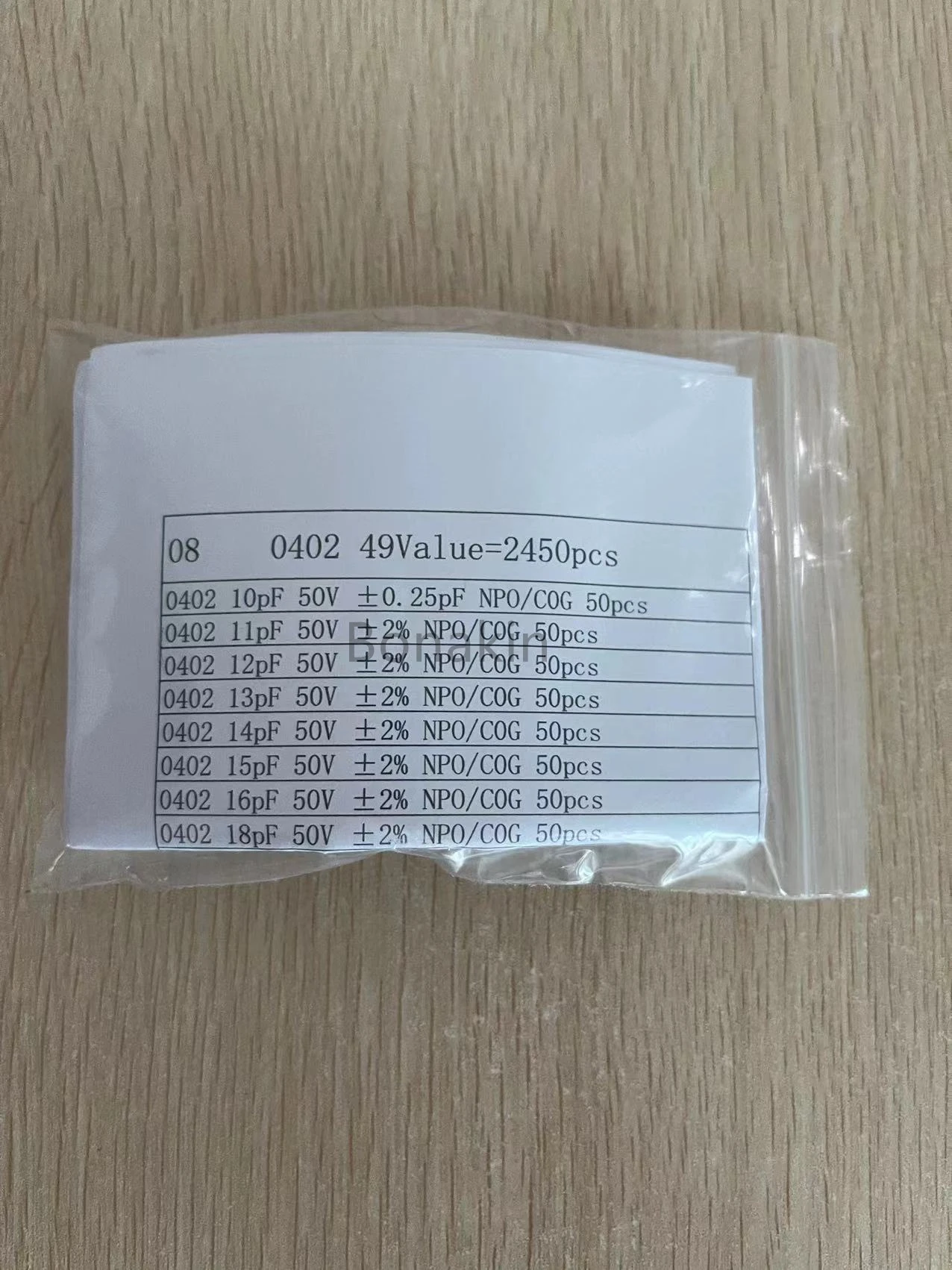 01005 0201 0402 0603 0805 1206 1210 1808 1812 2220 SMD Kit sortido de capacitor cerâmico 10uF 10nF 100nF 100pF Conjunto de capacitância de chip