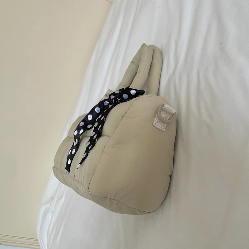 2026 Neue Designer-Schultertasche mit Karomuster, Space-Baumwoll-Handtasche für Damen, Große Kapazität, Daunengepolsterte Gesteppte Einkaufstasche für Damen – Detail 13