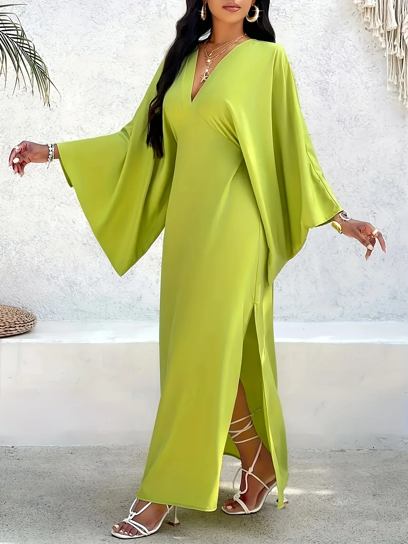 Plus size autumn and winter elegant fashion oversized loose sleeves solid color V-neck dress bat sleeve side slit design