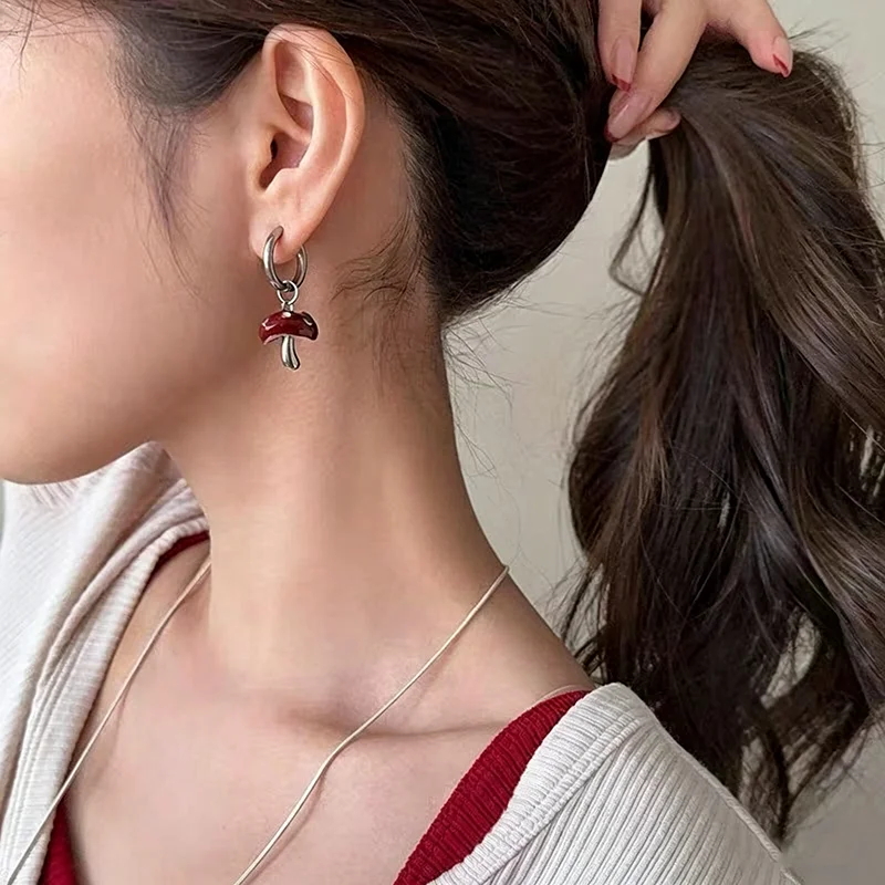 Vintage Creativity Oil-Drop Redwine Beads Mushroom Pendant Earrings for Women Fashion Accessories Charm Jewelry Party Gift view 3