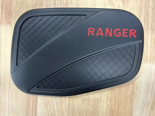 Imagen 1 del producto Para Ford Ranger T9 2022-2025 cubierta de tanque de combustible Exterior cubierta de Gas de plástico ABS negro mate 4X4 accesorios de coche