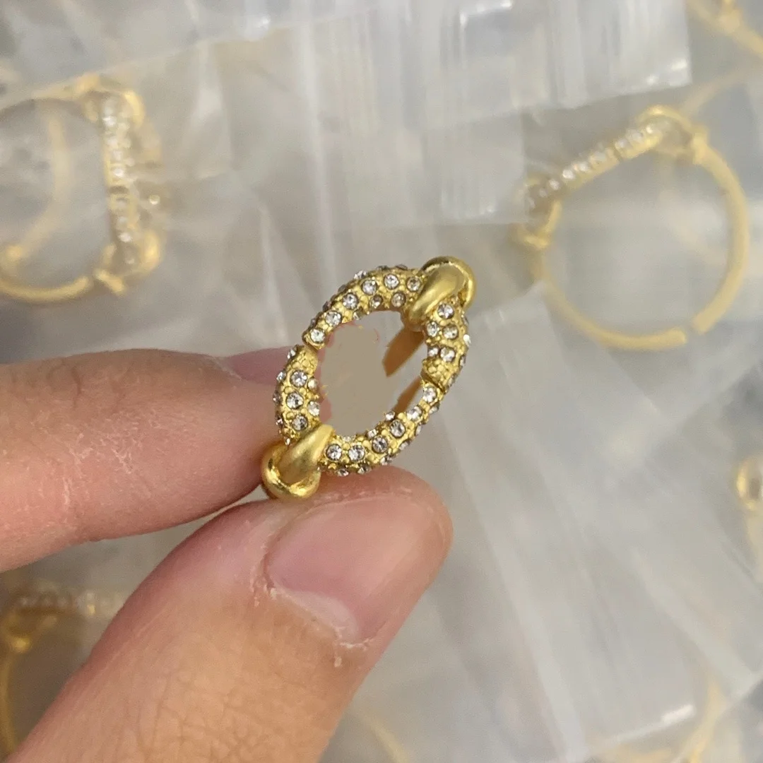 

Новые ретро-кольца с цирконами для женщин: роскошные украшения для пальцев с звездами, лунами, жемчугом и бантом, регулируемые