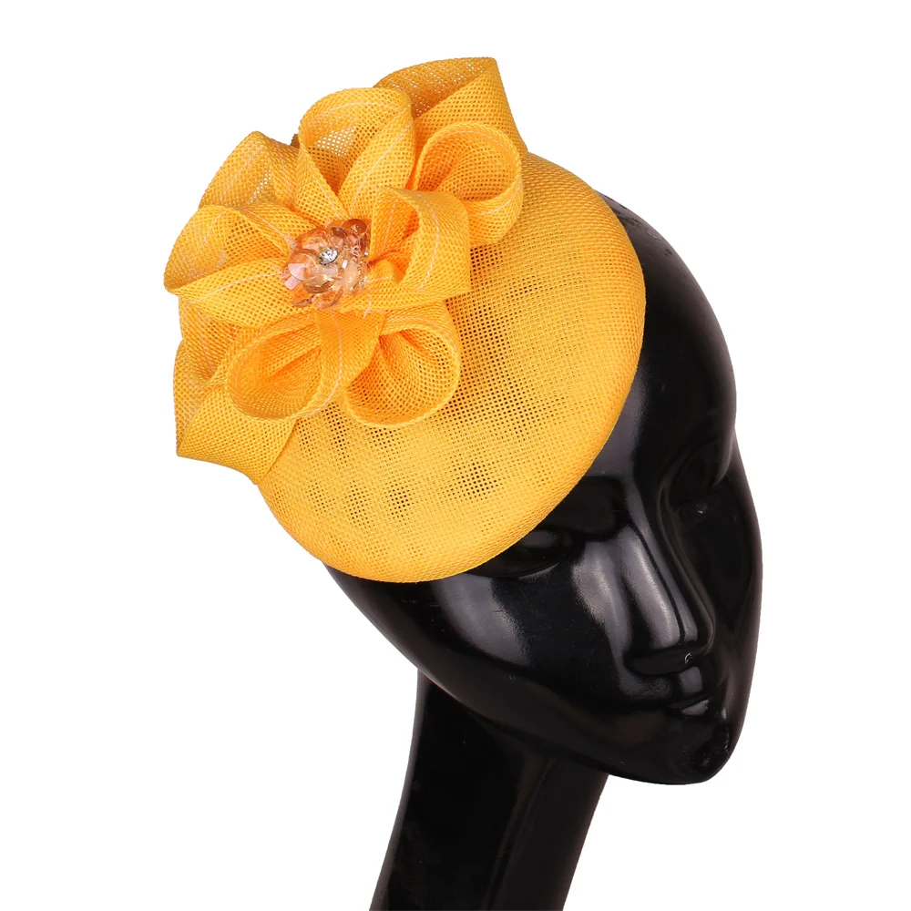 Clip per capelli con cappuccio Fascinator da donna viola chiaro bella nuova maglia di fiori copricapo fatto a mano per le signore fermagli per capelli con cappuccio da sposa