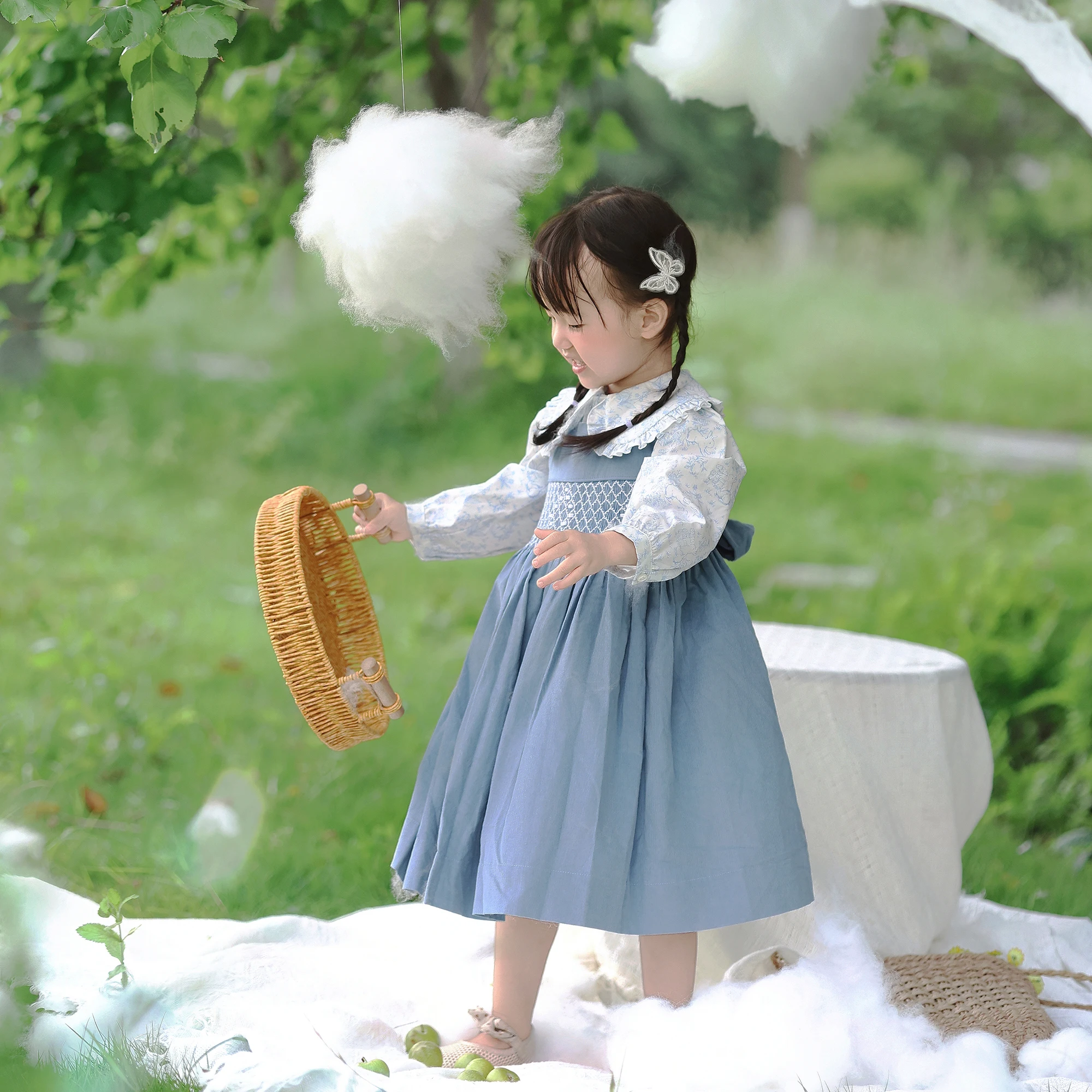 Girls Handmade Smocking 2Pcs Dress Set Blue Corduroy Vest Dress with White Long Sleeve Lapel Rabbit Print Shirt Outfit Clothing