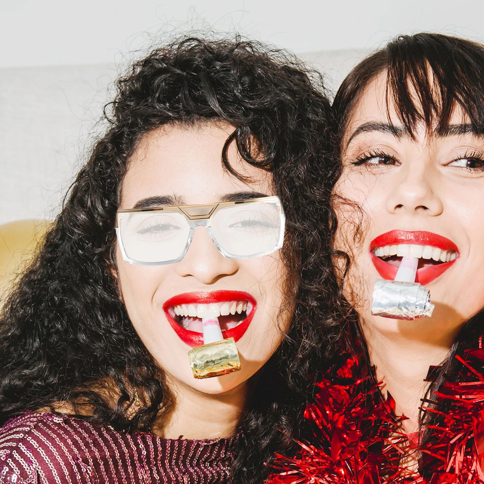 

Retro Clothing Props Hip Hop Supplies Necklace Jewelry Outfit Dress Set Costume Kit