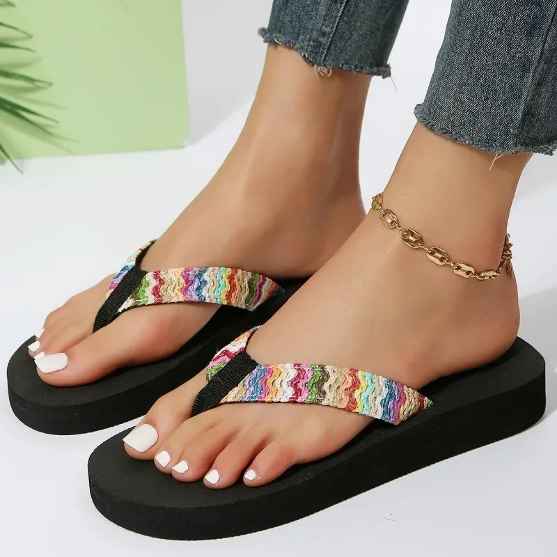 2024 Women's Flip Flop Fashion Flat Sandals Outdoor Casual Flip Flop Travel Beach Slippers Women's Flat Shoes Slippers Zapatos