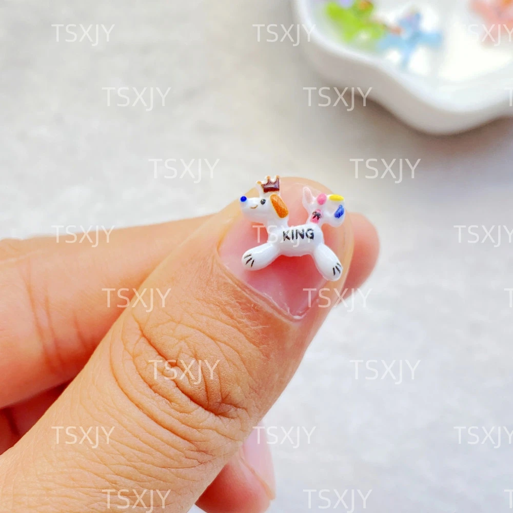 60 pièces résine Kawaii coloré Mini dessin animé couronne chiot Nail Art Flatback pierre Scrapbook Figurines bijoux à bricoler soi-même accessoires artisanat