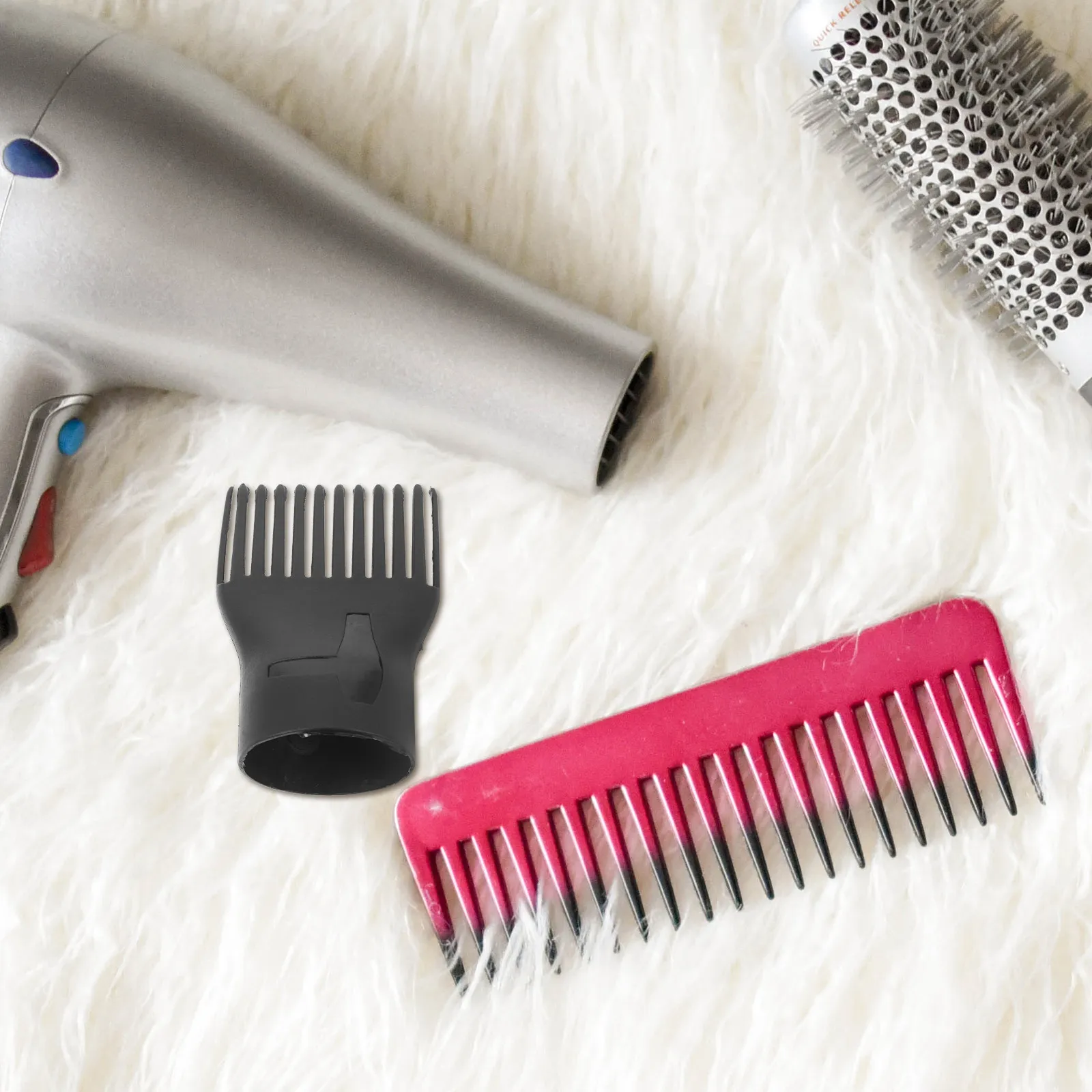 

Набор насадок для фена: профессиональная насадка-расческа, термостойкий диффузор для быстрой сушки, подходит для всех типов волос