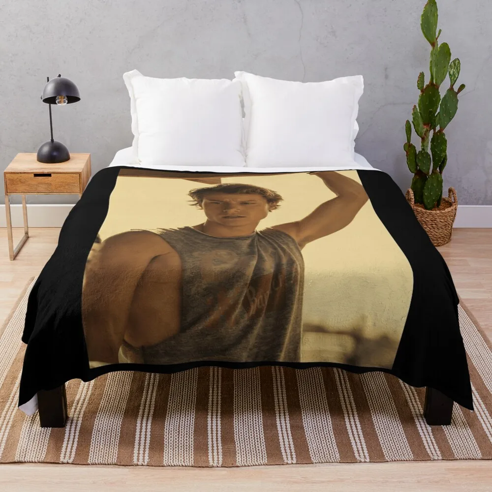 

Rudy Pankow Poster Throw Blanket Sofa Throw cosplay anime Blankets