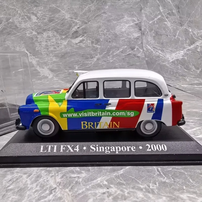 

1/43 LTI FX4 Singapore 2000 Alloy Retro Taxi Car Model Diecast Metal Classic Old Vehicle Car Model Miniature Scale Kids Toy Gift