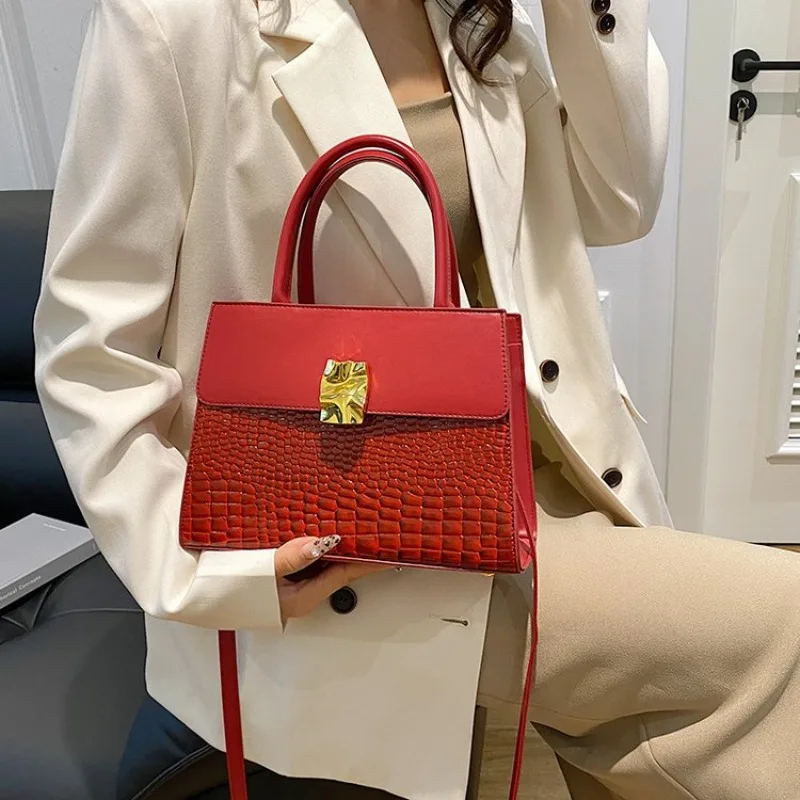 

Diaper Bag Luxury Chic Crossbody Satchel Elegant Leather Designer Handbag For Women Stylish Original Vintage Tote