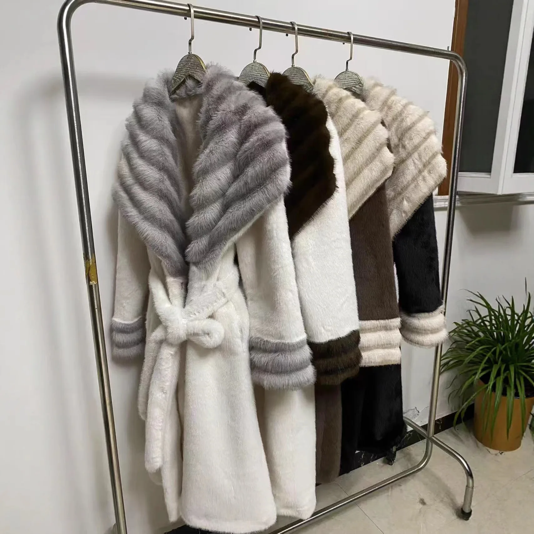 Women Coats Casual Faux Fur Lace Up Long Sleeves Fur Collar V Neck Thick Warm Wide Waisted Loose Jackets Y2k 2025 Autumn Winter