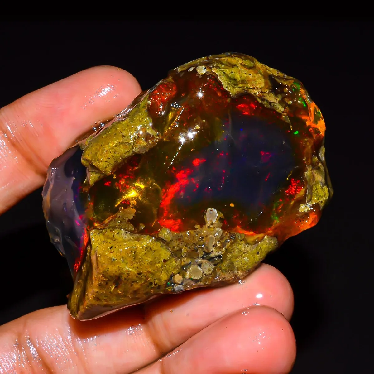 Ethiopian Welo Opal 25-80CT Natural Rough Raw Gemstone Fire Opal Play Of Color Jewelry Making Randomly Selected One