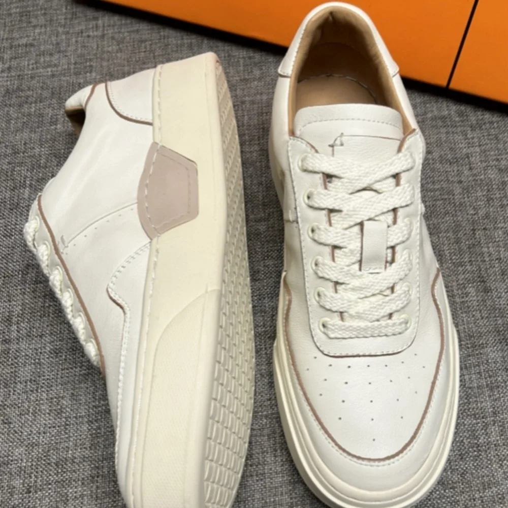 أحذية رياضية بيضاء من الجلد الطبيعي بتصميم جديد للخريف/الشتاء للرجال - قمة منخفضة، أحذية رياضية عصرية وغير رسمية، نعل واحد قابل للتنفس #6