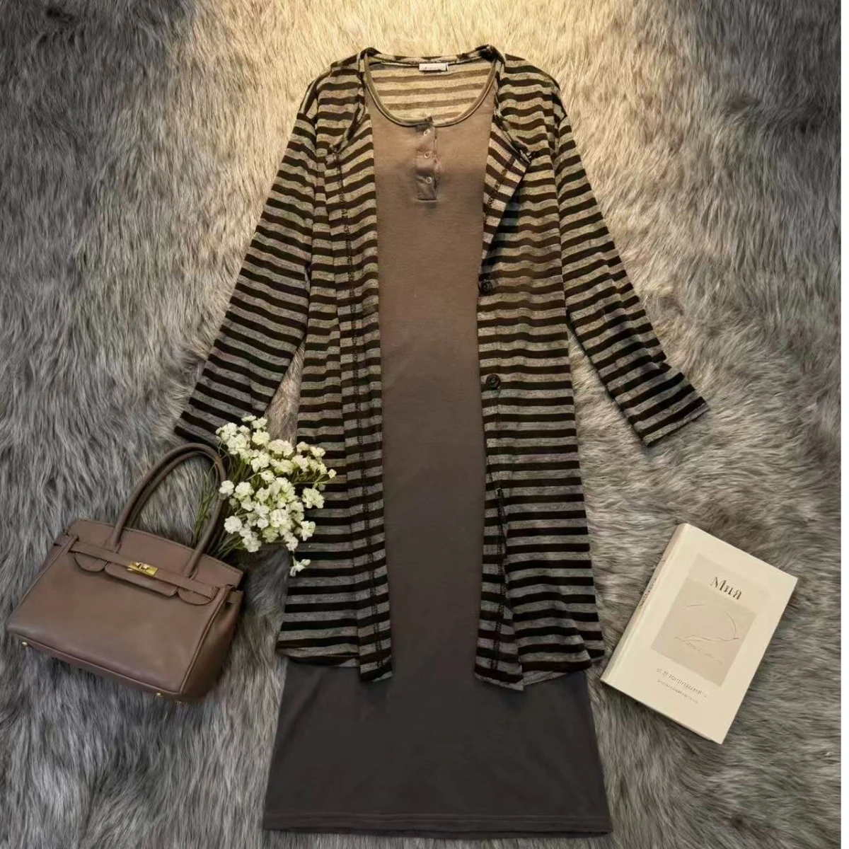 

Women's Pure Desire Hanging Neck Slim Fit Strap Dress Set Long Sleeve Sun Protection Open Cardigan Casual Style Fashion Set