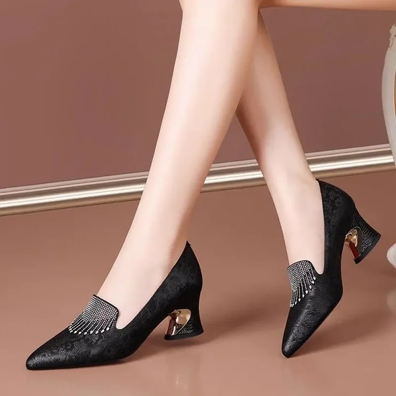 Women Fashion Classic High Quality Pu Leather Slip on Pumps Lady Casual Sweet Comfort Summer Shoes Sapatilha Feminina E5993