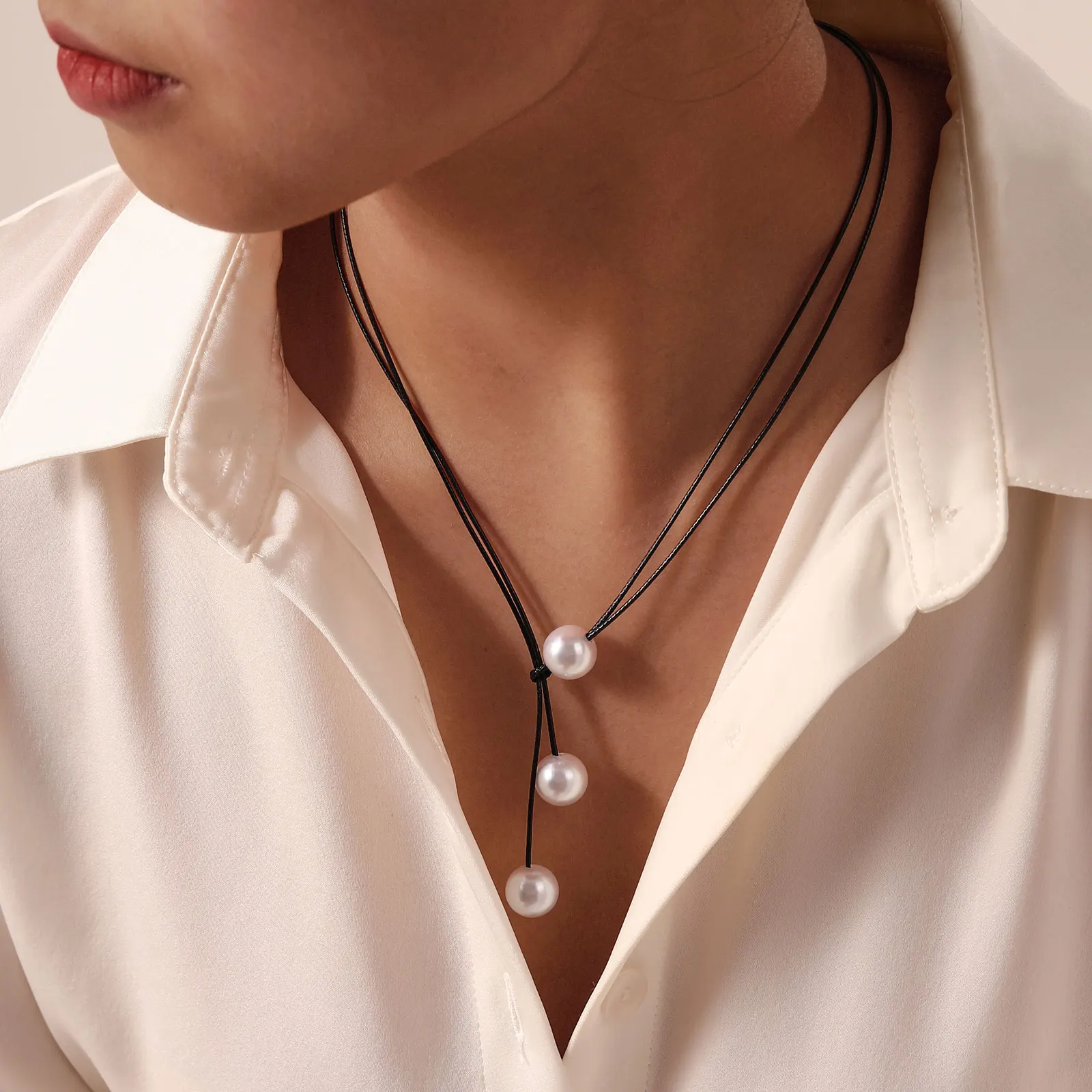 Double-layer Wax Thread Necklace,Fashionable Minimalist Imitation Pearl Collarbone Chain, Versatile Women's Clavicle Necklace