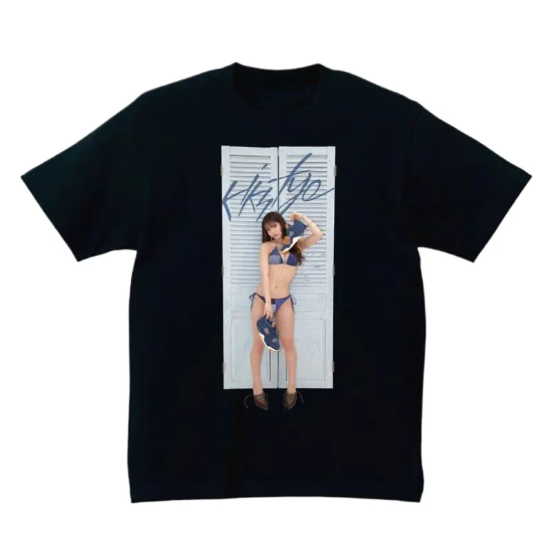 

Хлопковая модная свободная футболка с короткими рукавами и портретным принтом Kurozaki Nanako