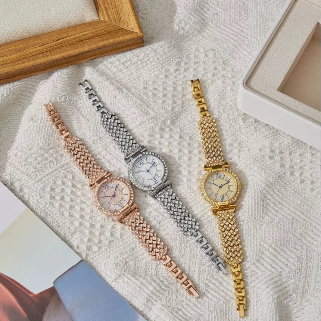 أزياء حجر الراين المرأة ووتش روما مقياس الطلب سوار ساعات الكوارتز Reloj Mujer Relogio Feminino