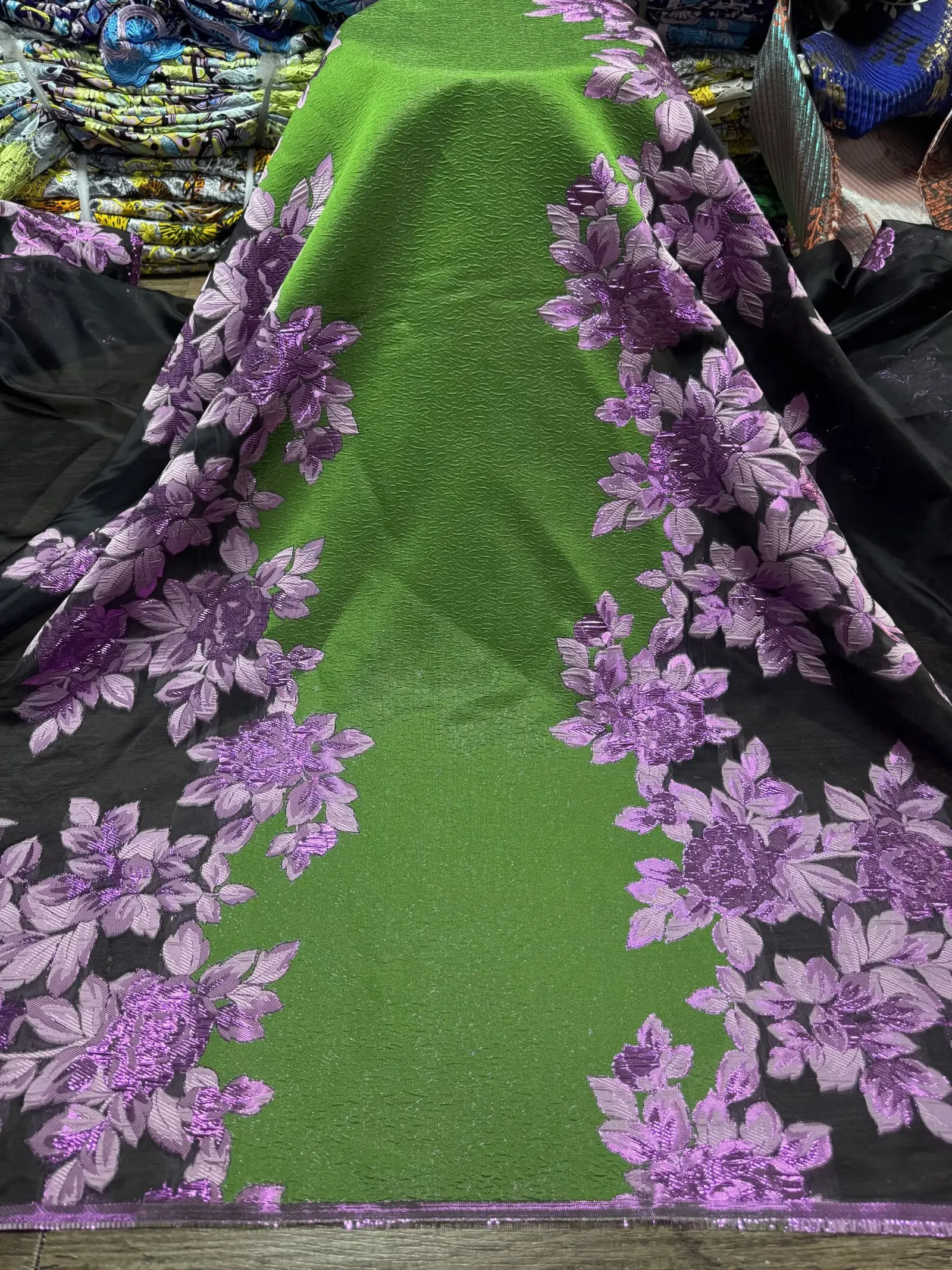 

2025 New African French Nigerian High End Jacquard Lace Fabric for Embroidery Wedding Party Bride Sewing Dress