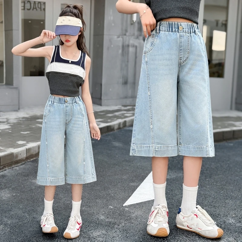 

Hot selling children's summer denim shorts with rhinestone details, suitable for girls aged 6 to 16, casual denim cropped pants