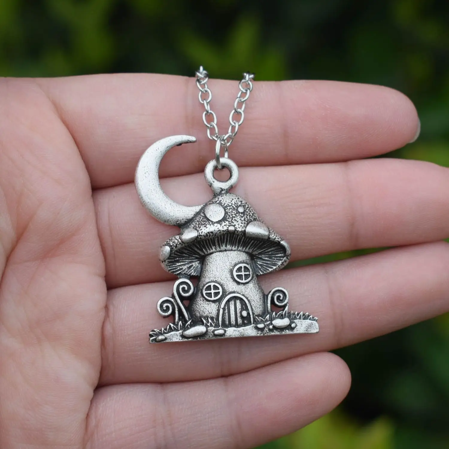 Vintage Moon Natural Mushroom Cabin House Necklace for Women Men Fashion Jewelry Gift